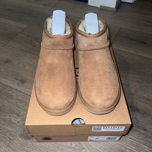 NEW Ugg Ultra Mini Boots